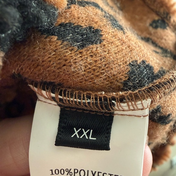 Leopard Shacket - Picture 6 of 6